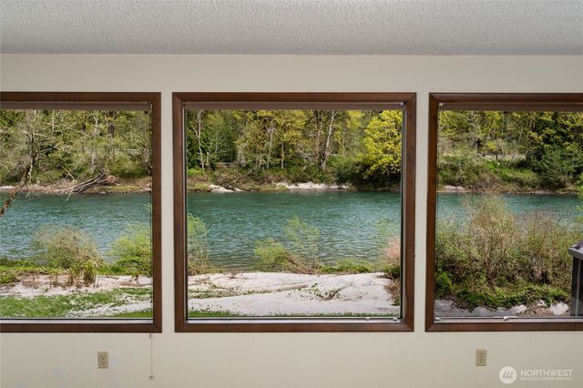 7337 Skagit View Drive, Concrete, WA 98237