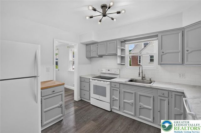 1914 South Wood Street 1912, Allentown City, PA 18103