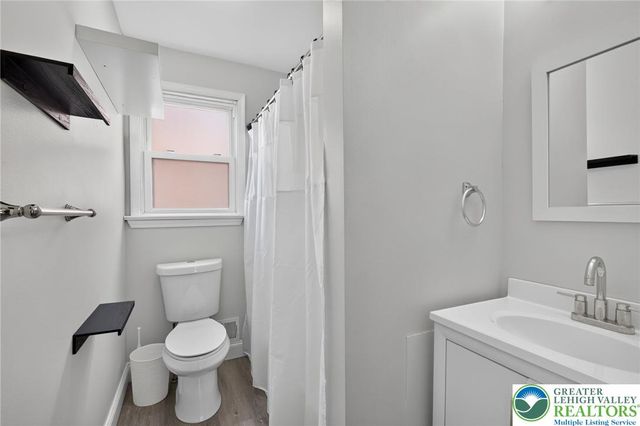 1914 South Wood Street 1912, Allentown City, PA 18103
