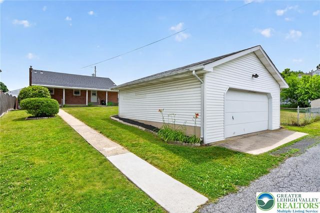 1914 South Wood Street 1912, Allentown City, PA 18103