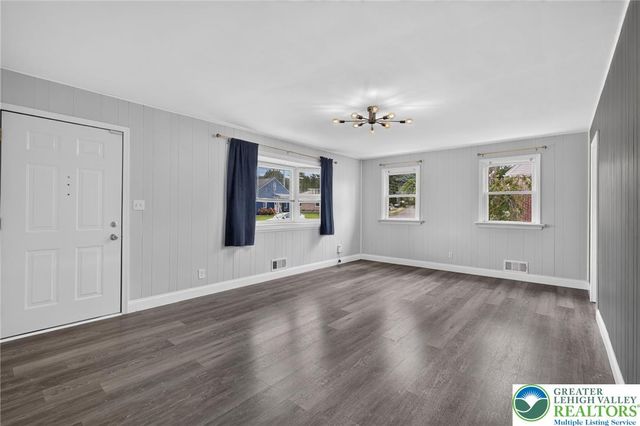 1914 South Wood Street 1912, Allentown City, PA 18103