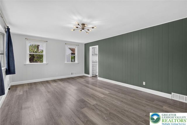 1914 South Wood Street 1912, Allentown City, PA 18103
