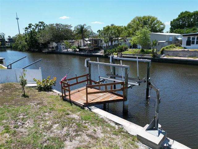 5812 LIVERPOOL DRIVE, Tampa, FL 33615