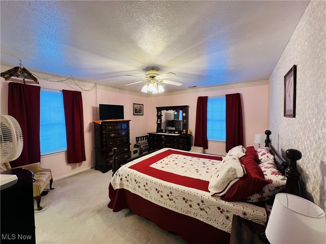 5126 Chestnut Hill Drive, Ashtabula, OH 44004