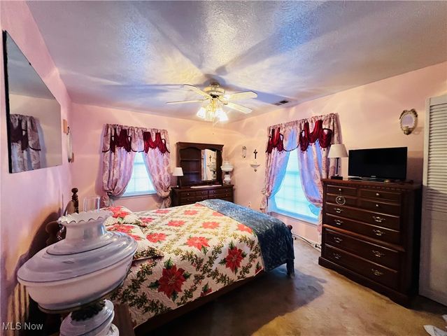 5126 Chestnut Hill Drive, Ashtabula, OH 44004