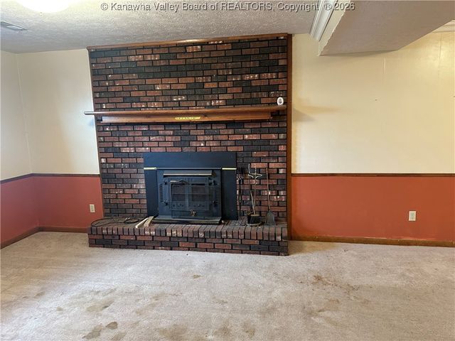 153 Rolling Meadows Road, Scott Depot, WV 25560