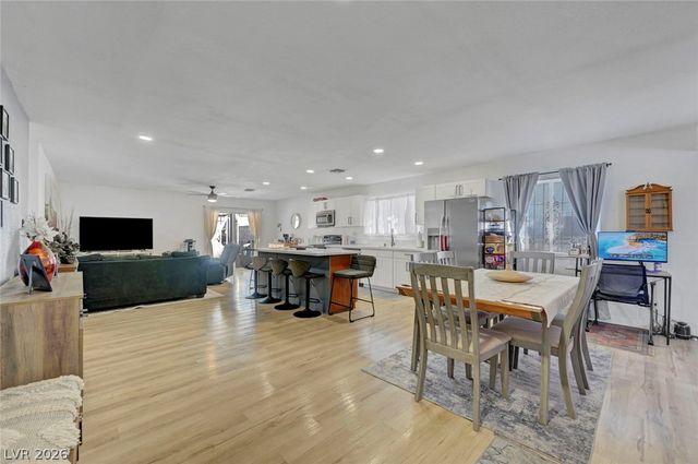 4526 East Viking Road, Las Vegas, NV 89121