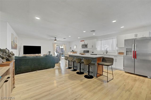 4526 East Viking Road, Las Vegas, NV 89121