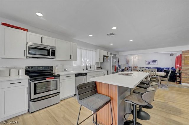 4526 East Viking Road, Las Vegas, NV 89121