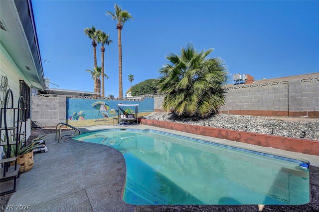 4526 East Viking Road, Las Vegas, NV 89121