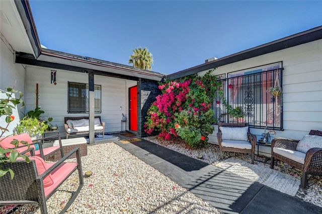 4526 East Viking Road, Las Vegas, NV 89121