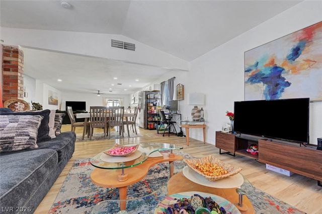 4526 East Viking Road, Las Vegas, NV 89121