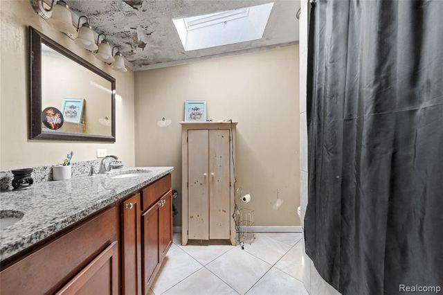 2540 Auten Road, Ortonville, MI 48462