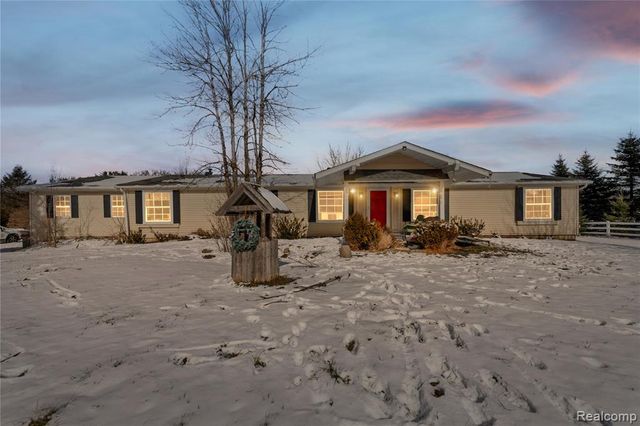 2540 Auten Road, Ortonville, MI 48462