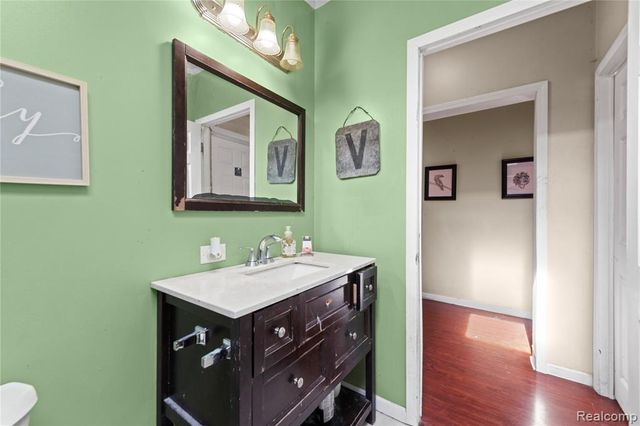 2540 Auten Road, Ortonville, MI 48462