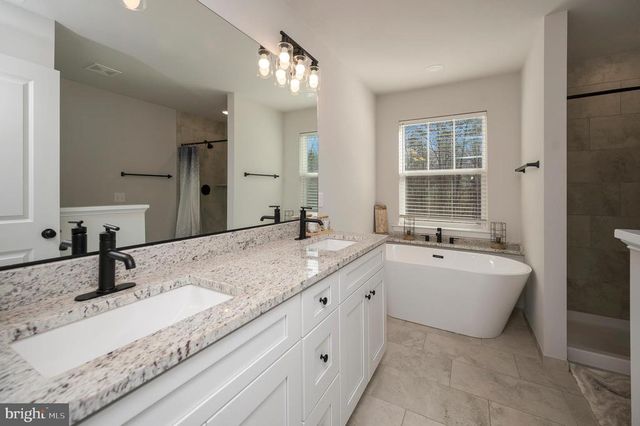 5509 BAZZANELLA DR, Mineral, VA 23117