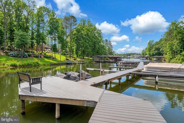 5509 BAZZANELLA DR, Mineral, VA 23117