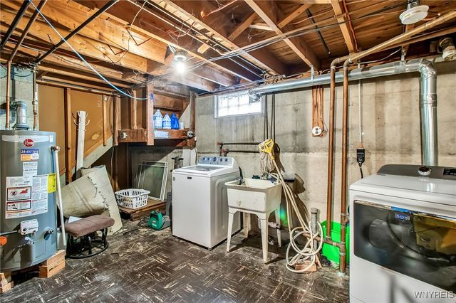 281 West Hazeltine Avenue, Tonawanda, NY 14217