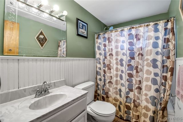 281 West Hazeltine Avenue, Tonawanda, NY 14217