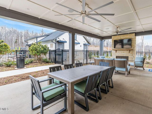 62 Raspberry Run, Pittsboro, NC 27312