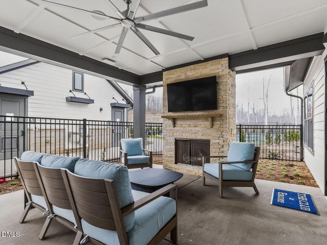 62 Raspberry Run, Pittsboro, NC 27312