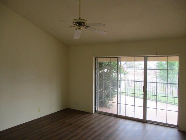 528 Eastlake Drive SE, Rio Rancho, NM 87124