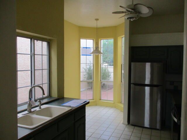 528 Eastlake Drive SE, Rio Rancho, NM 87124