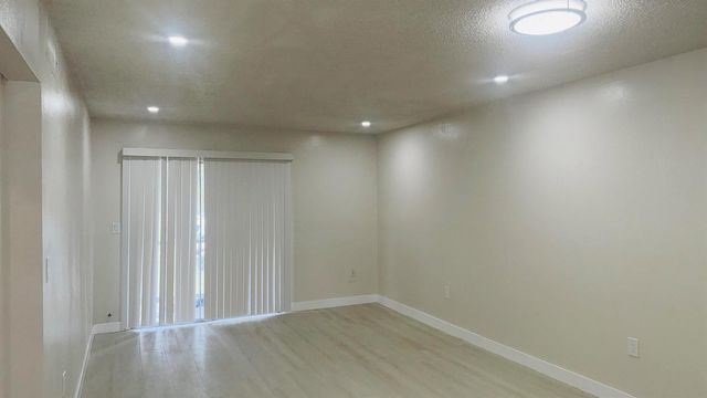 6106 Forest Hill Boulevard 201, West Palm Beach, FL 33415