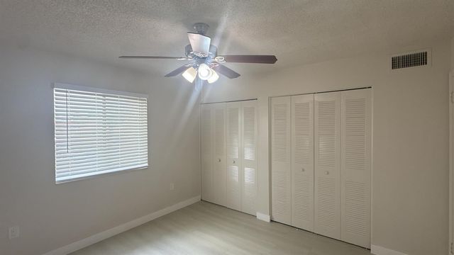 6106 Forest Hill Boulevard 201, West Palm Beach, FL 33415