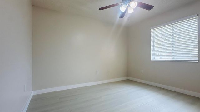 6106 Forest Hill Boulevard 201, West Palm Beach, FL 33415