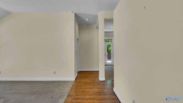 102 Laurelmill Drive, Harvest, AL 35749