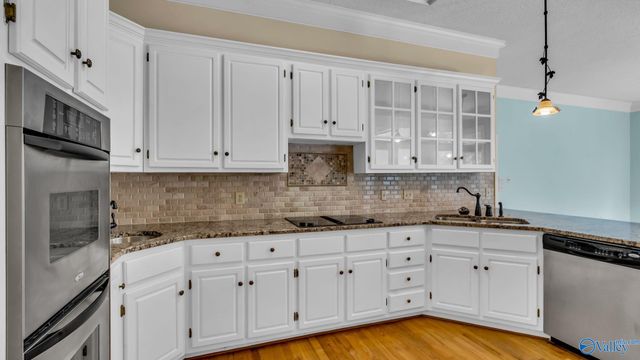102 Laurelmill Drive, Harvest, AL 35749