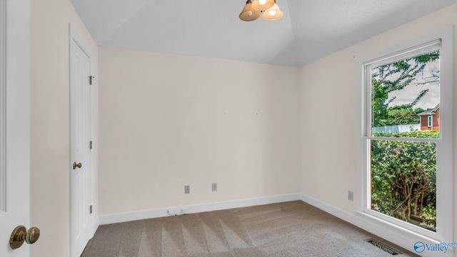 102 Laurelmill Drive, Harvest, AL 35749