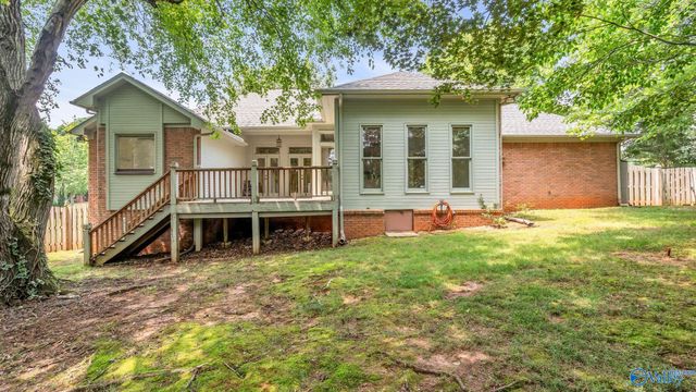 102 Laurelmill Drive, Harvest, AL 35749