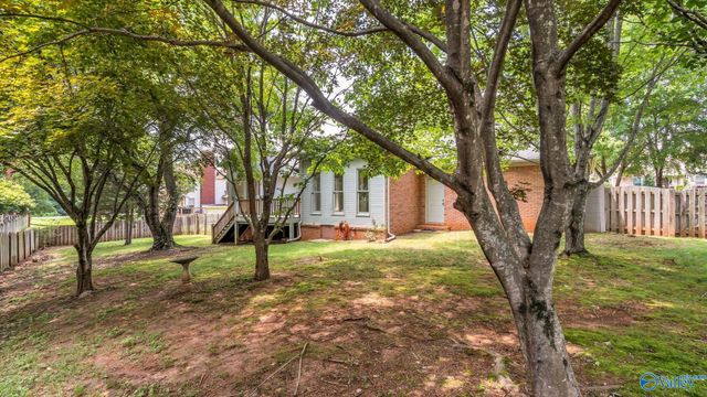 102 Laurelmill Drive, Harvest, AL 35749