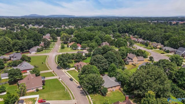 102 Laurelmill Drive, Harvest, AL 35749