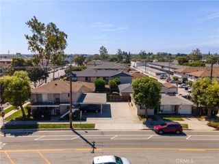 10861 Walnut Street, Los Alamitos, CA 90720