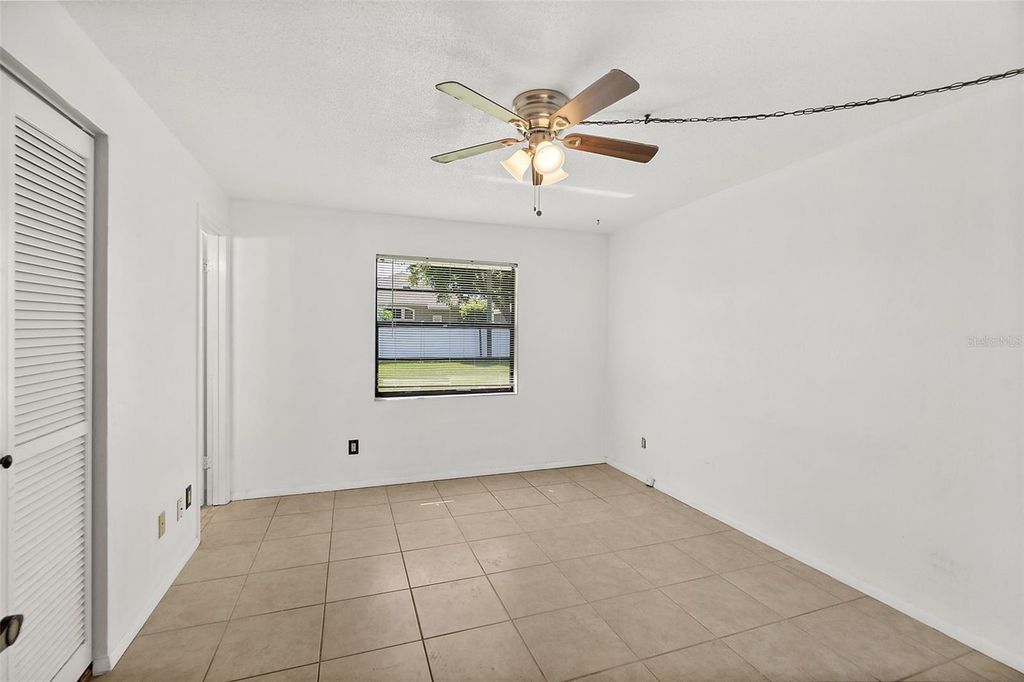 Image 10 of property listing at 977 WHIPORWILL DRIVE, Port Orange, FL 32127