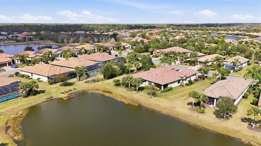 Image 11 of property listing at 17024 KENTON TERRACE, Bradenton, FL 34202