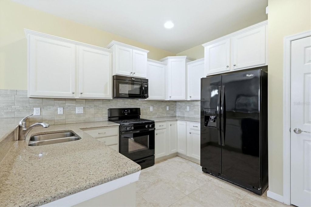 Image 26 of property listing at 17024 KENTON TERRACE, Bradenton, FL 34202