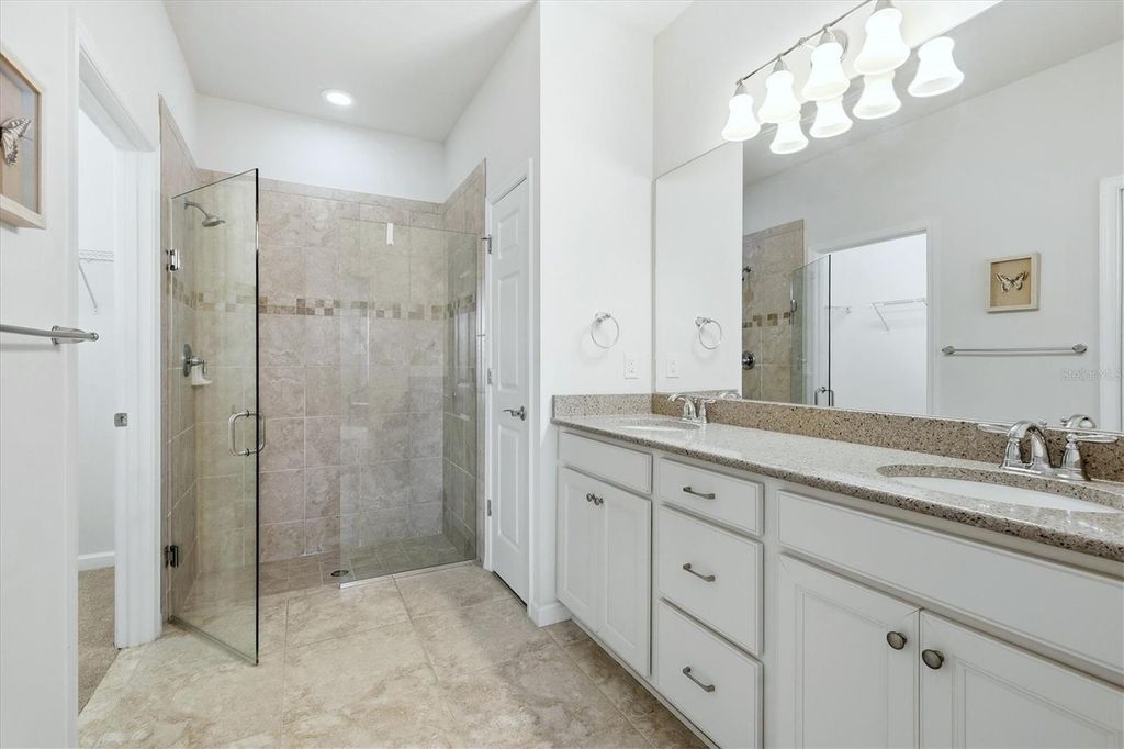 Image 33 of property listing at 17024 KENTON TERRACE, Bradenton, FL 34202