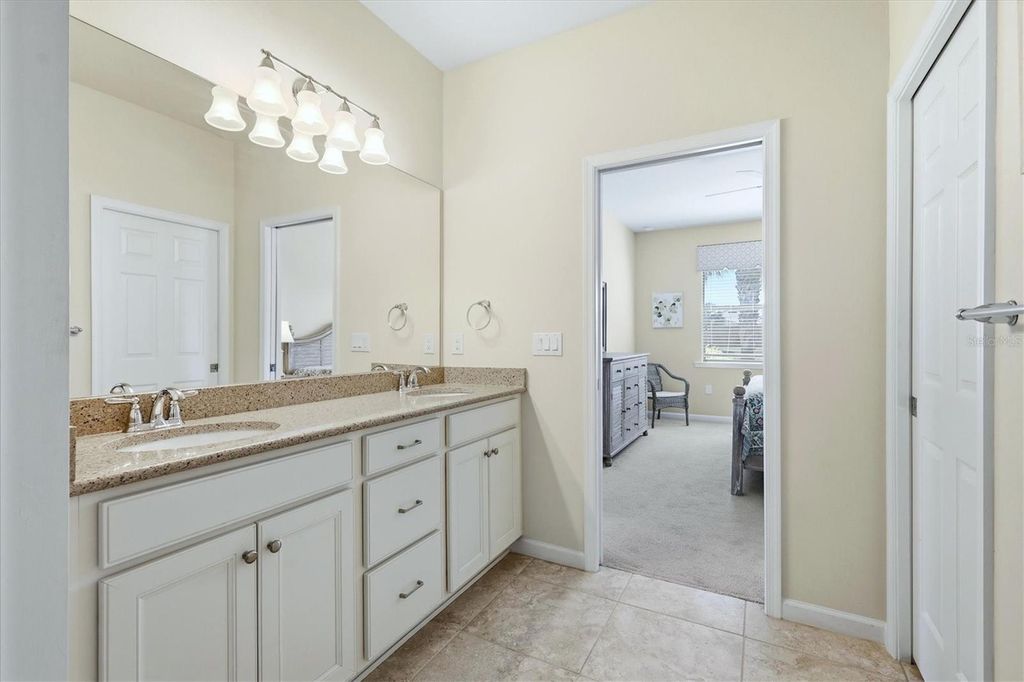 Image 34 of property listing at 17024 KENTON TERRACE, Bradenton, FL 34202