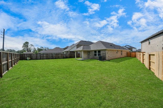 21322 Catelonia Yew Court, Tomball, TX 77377
