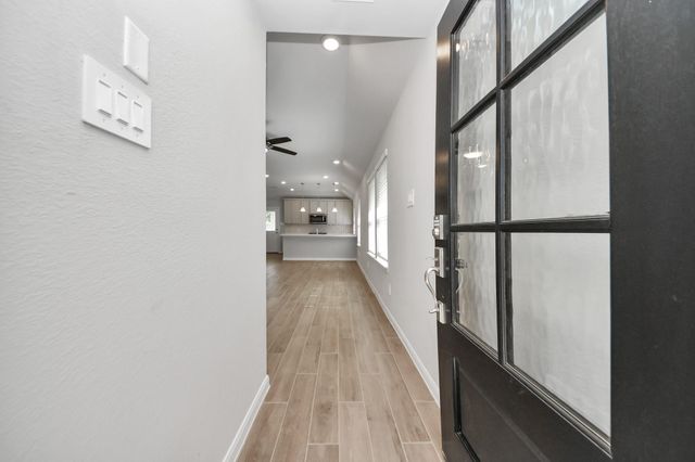 21322 Catelonia Yew Court, Tomball, TX 77377