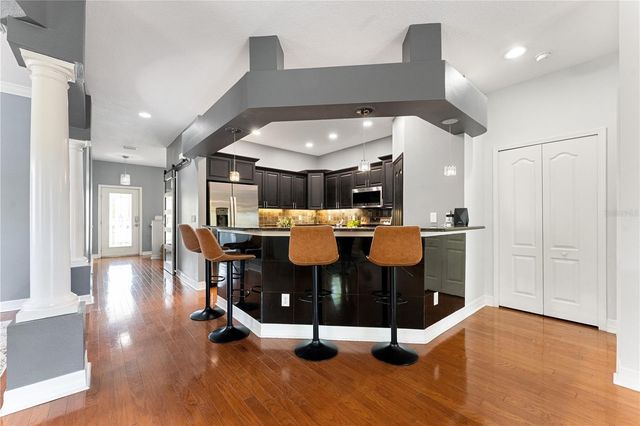 2704 57TH STREET S, Gulfport, FL 33707