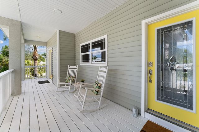 2704 57TH STREET S, Gulfport, FL 33707