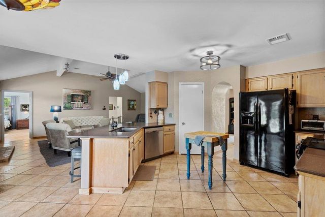 2111 Stallion Springs DR, Fischer, TX 78623