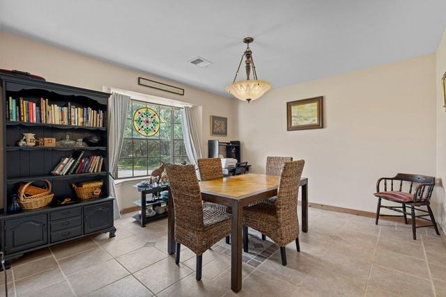 2111 Stallion Springs DR, Fischer, TX 78623