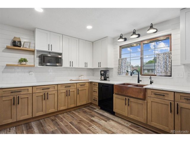 6928 Iris St, Arvada, CO 80004