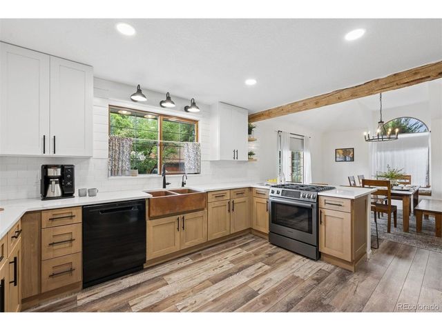 6928 Iris St, Arvada, CO 80004
